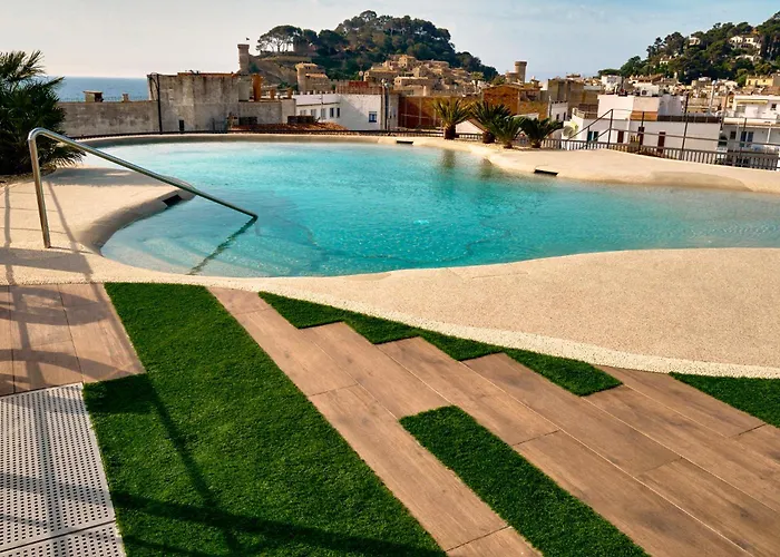 Delfín 4* Tossa de Mar
