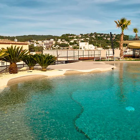 Hotel Delfin 4*