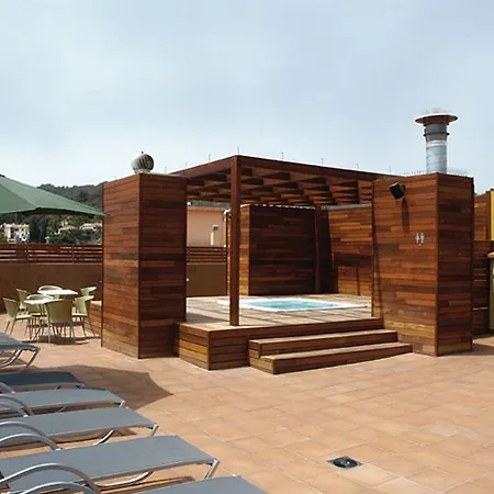 Delfin 4 Sup 4* Тосса-де-Мар